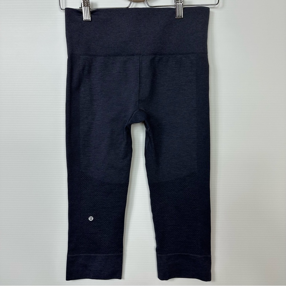 Lululemon Capri Sz S Dark Purple Compression Athletic Yoga
